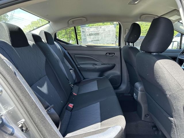 2025 Nissan Versa Sedan SV - Photo 11