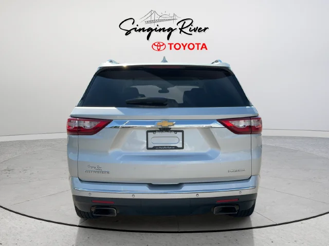 Used 2020 Silver Chevrolet Premier image 6