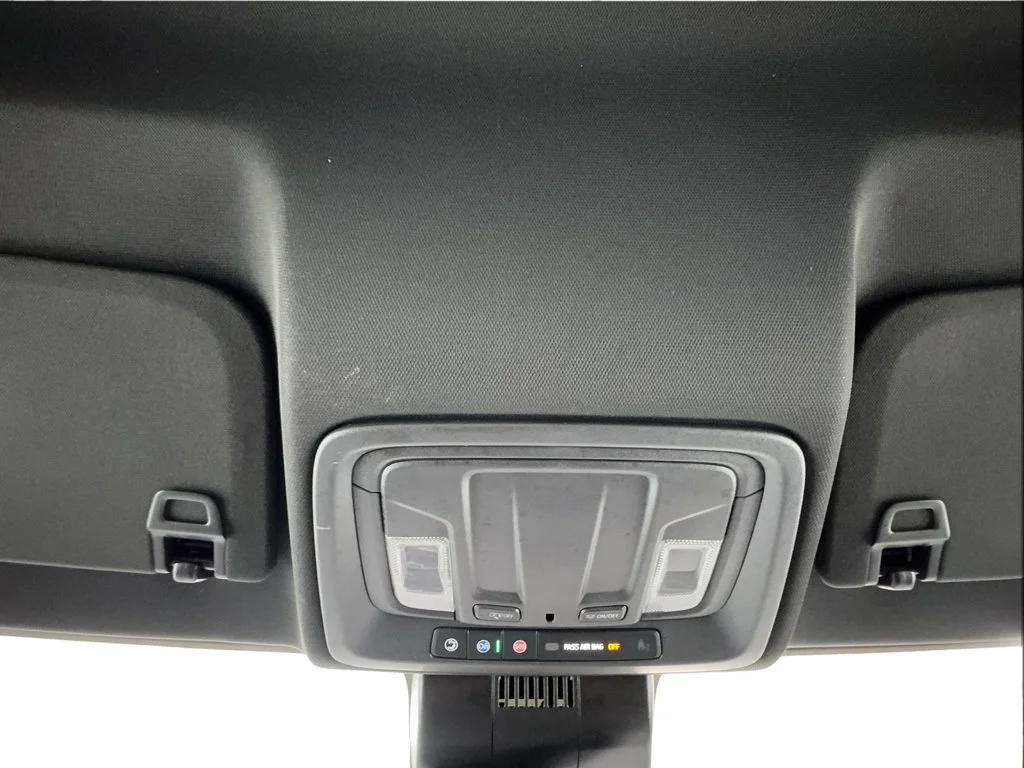 Used 2025 Black GMC AT4 image 50