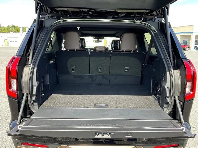 New 2027 Agate Black Metallic Ford MAX King Ranch® image 65