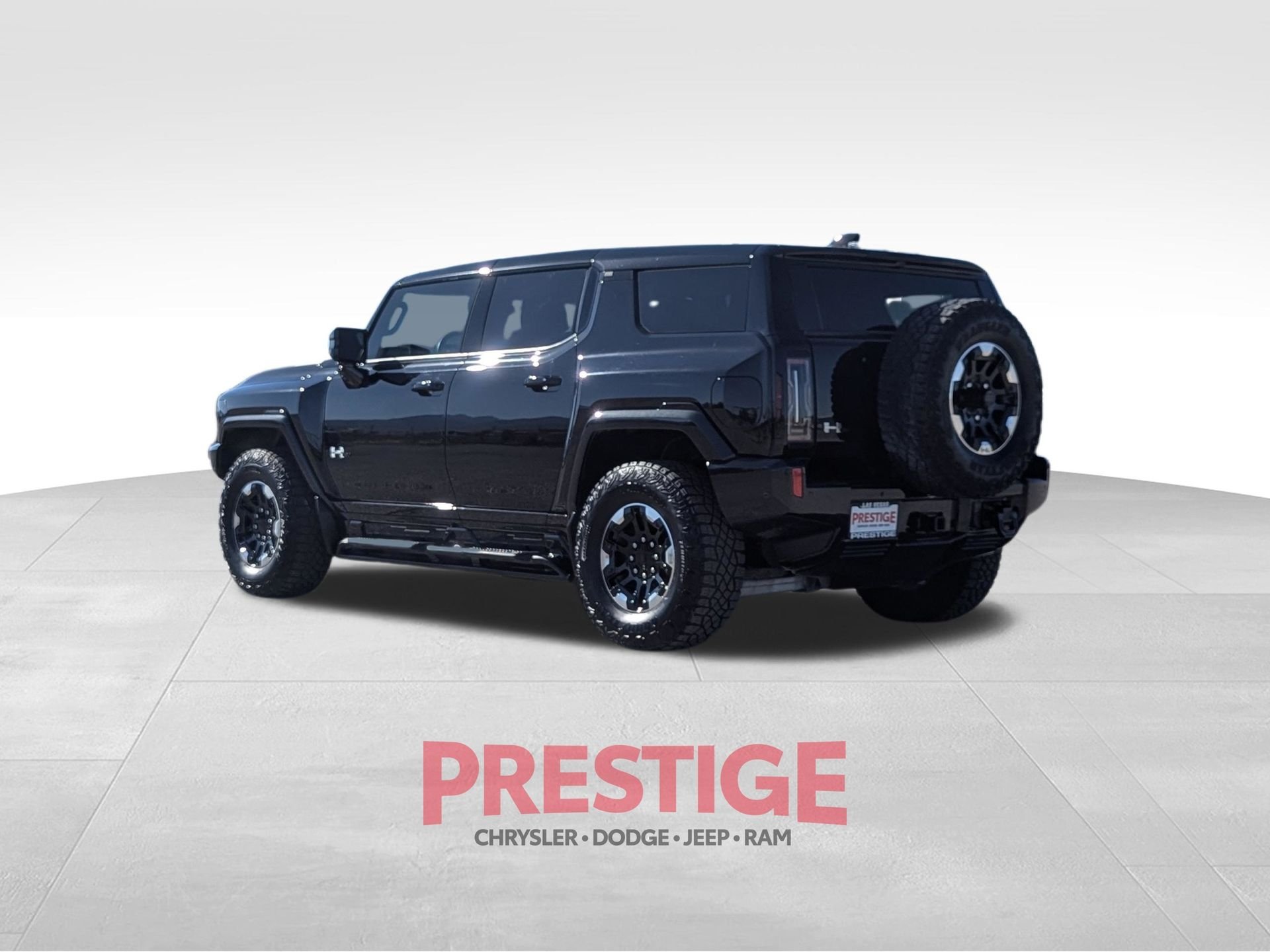 Used 2024 Black GMC 2X image 14