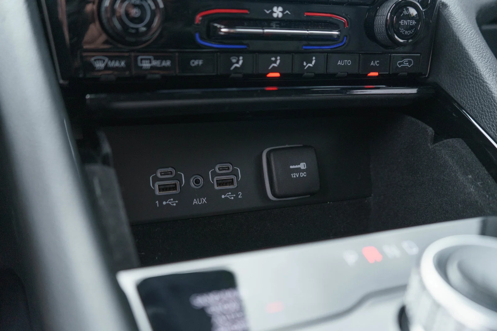 Used 2021 Rocky Mountain Pearlcoat Jeep Limited image 19