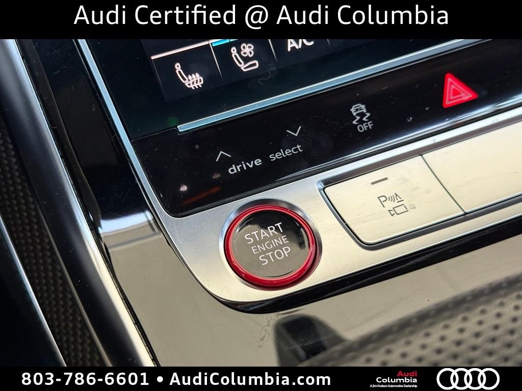 Used 2022  Audi 4.0T image 33