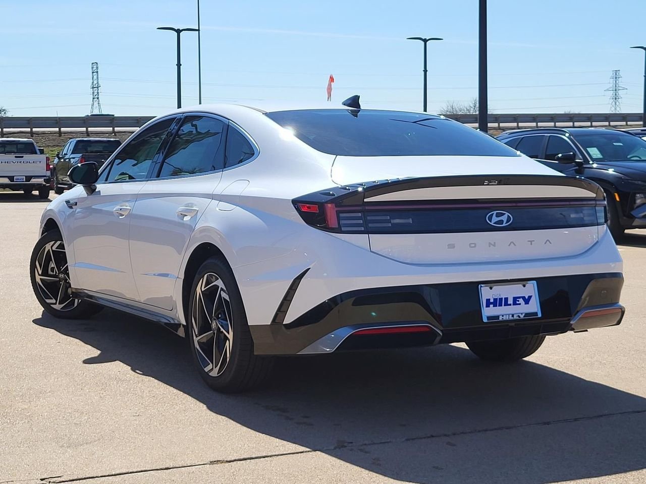 New 2026 Serenity White Hyundai SEL Sport image 3
