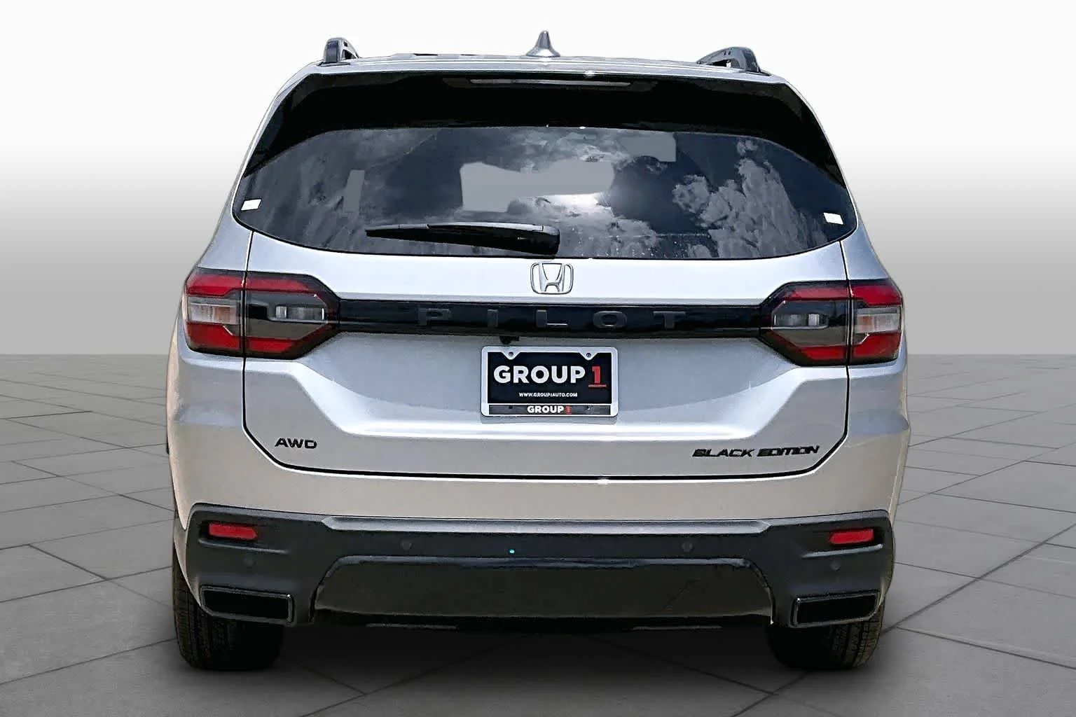 New 2026 Solar Silver Metallic Honda Black Edition image 4