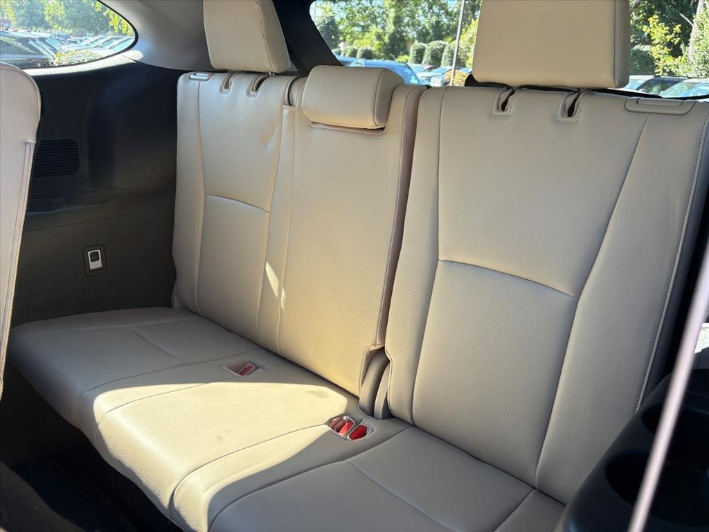 2020 Toyota Highlander Platinum - Photo 19