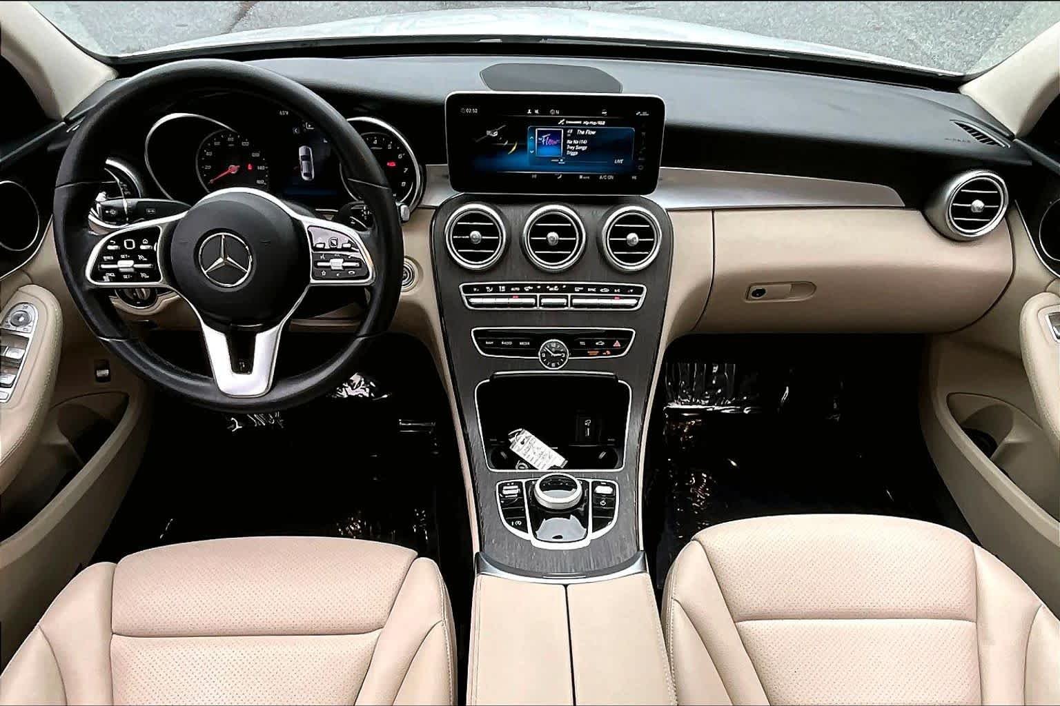 Used 2019 Polar White Mercedes-Benz C 300 image 15