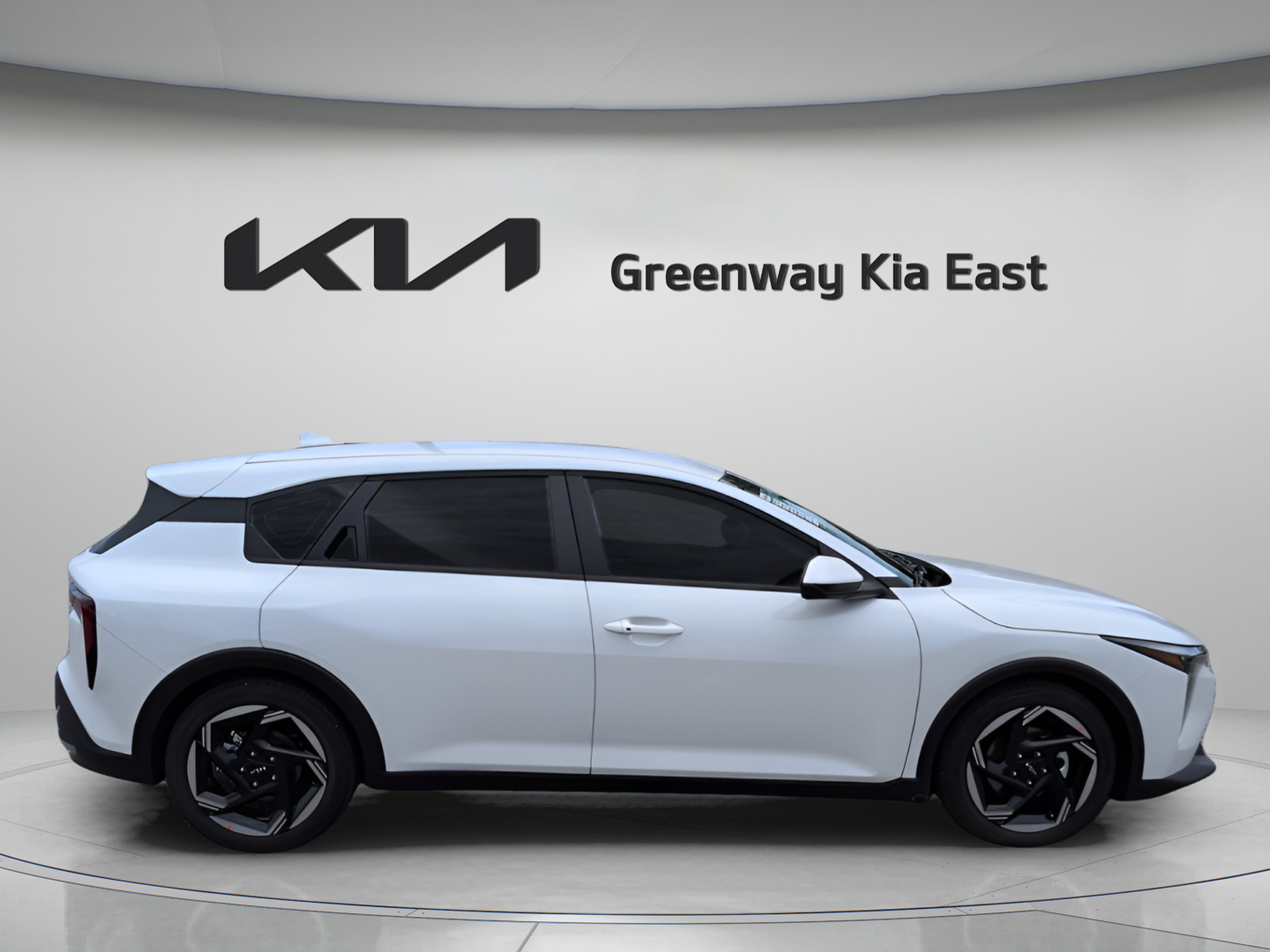 New 2026 Snow White Pearl Kia EX image 5
