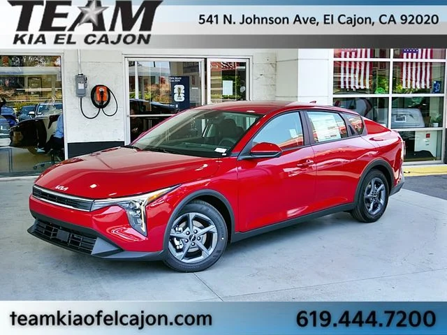 2026 Kia K4 LXS