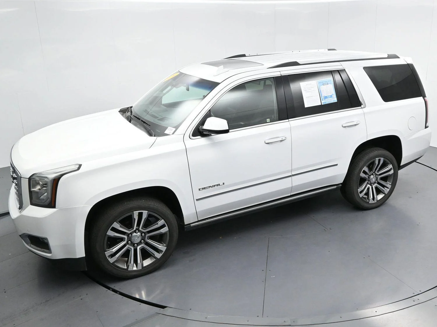 Used 2020 Summit White GMC Denali image 51