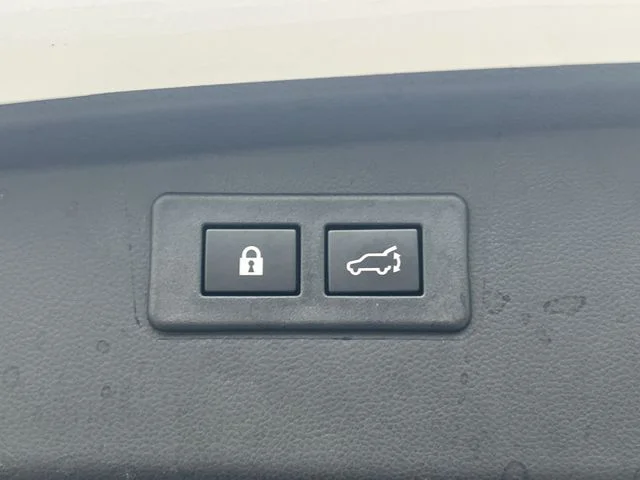 Used 2025 White Subaru Premium image 30