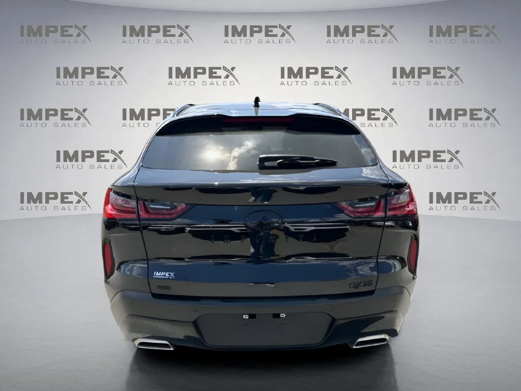 Used 2023 Black INFINITI LUXE image 4