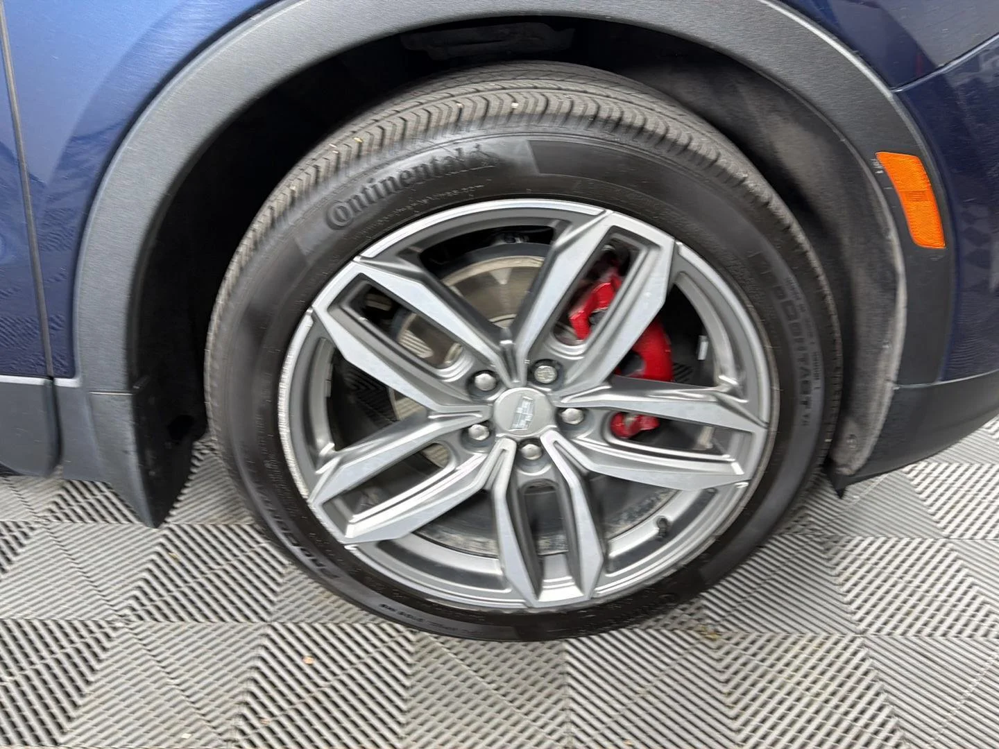 Used 2021 Twilight Blue Metallic Cadillac AWD Sport image 13
