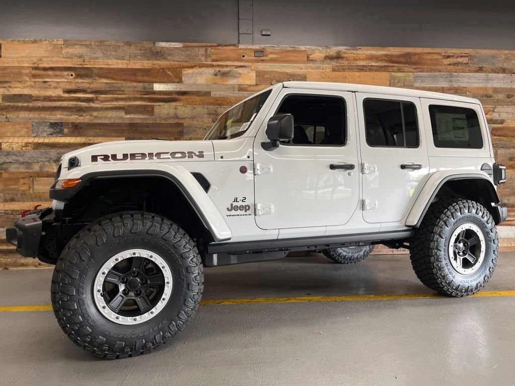 New 2026 Bright White Clear-Coat Exterior Paint Jeep Rubicon X image 18
