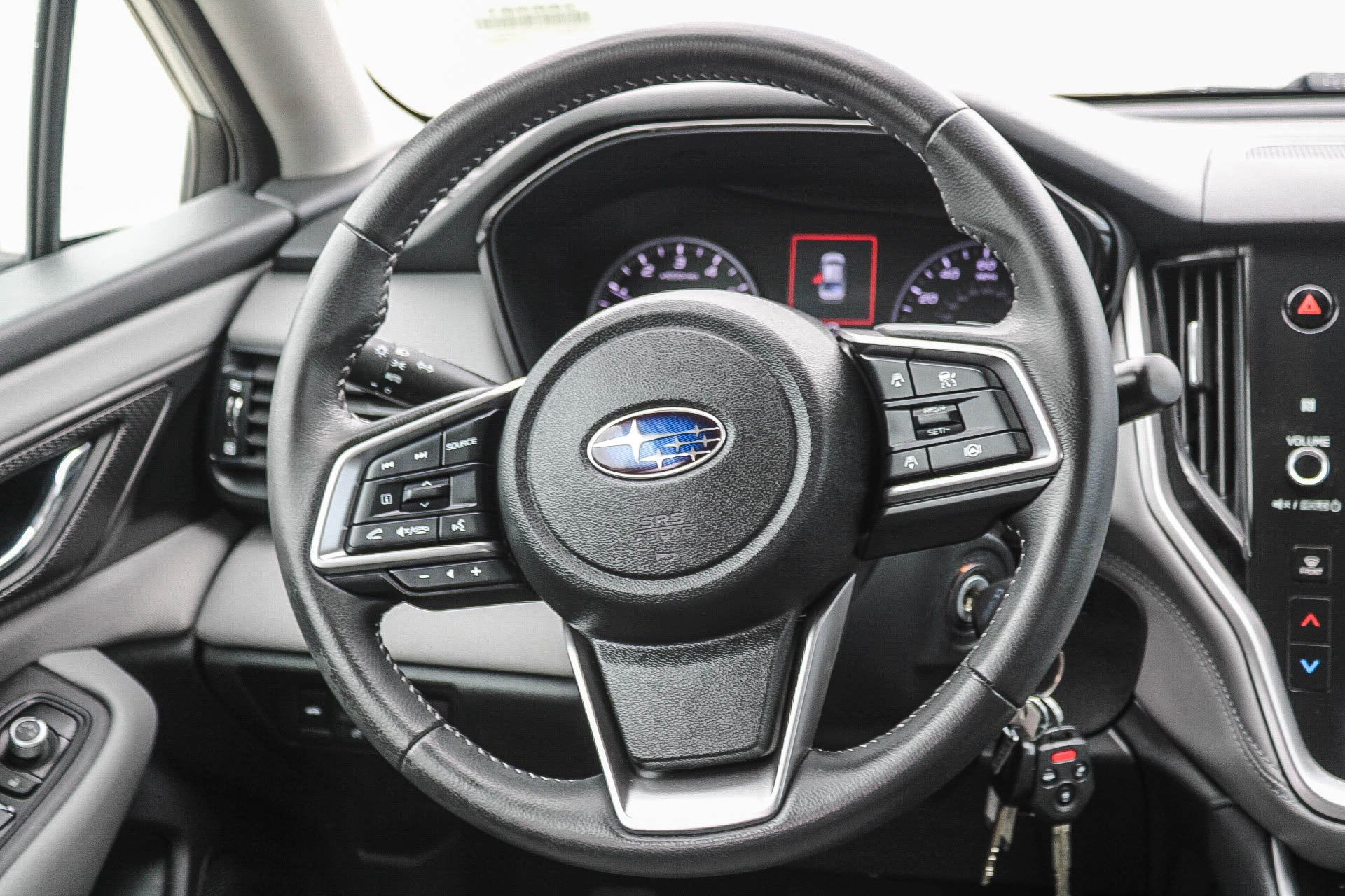 Used 2023 Ice Silver Metallic Subaru Premium image 16