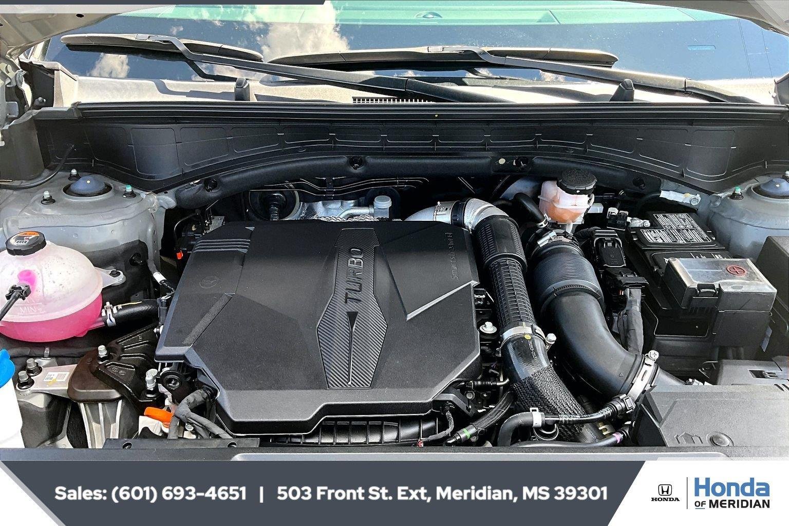 Used 2025 Hampton Gray Hyundai SEL image 8