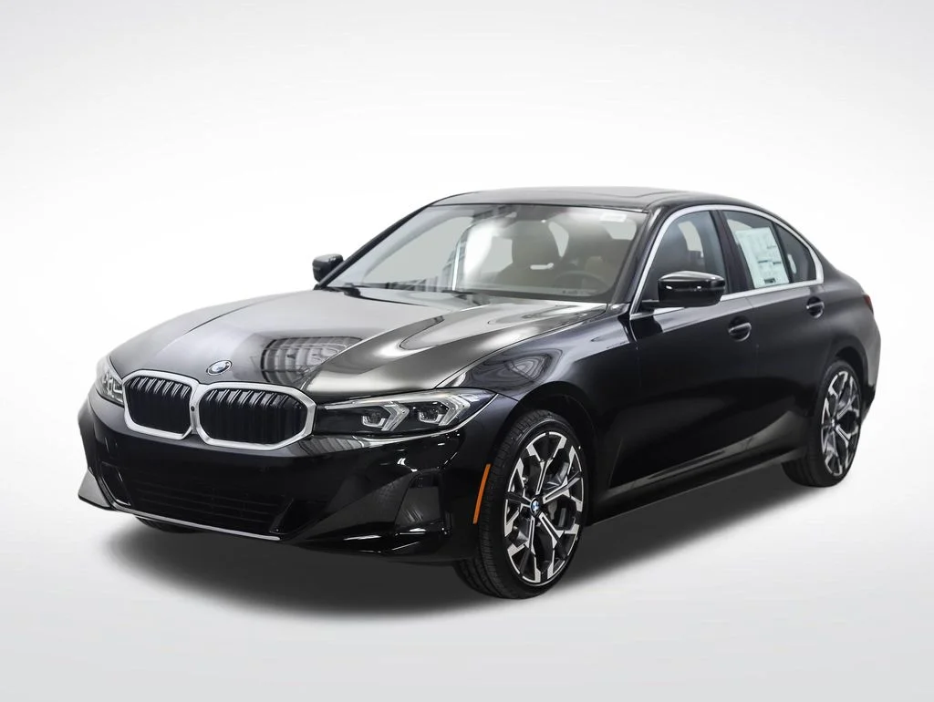 2026 BMW 3 Series 330i xDrive Sedan's photo