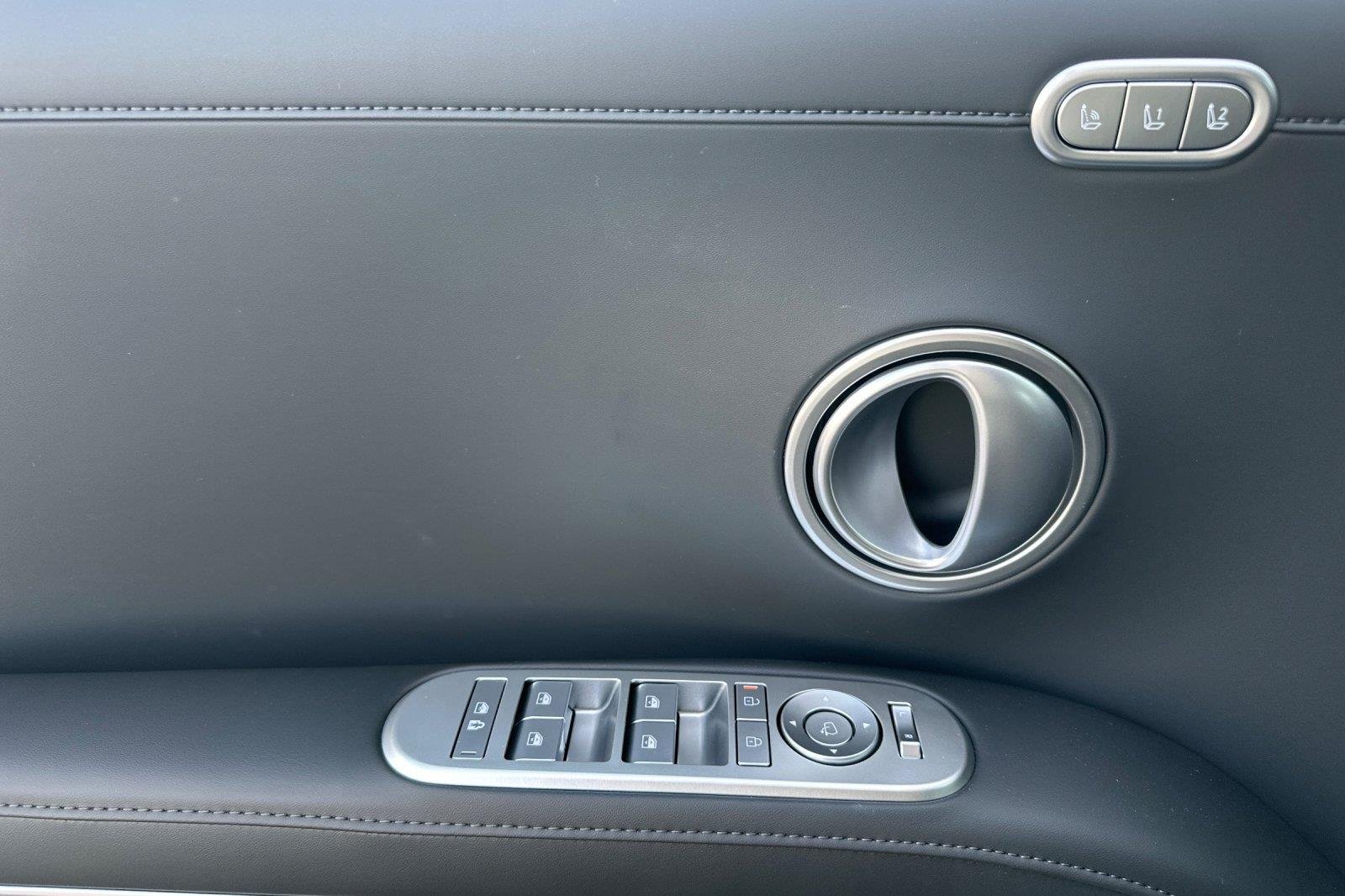 New 2026 Typhoon Silver Metallic Hyundai Calligraphy AWD image 40