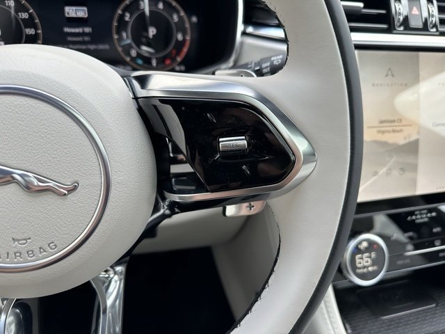 2026 Jaguar F-Pace R-Dynamic S - Photo 27