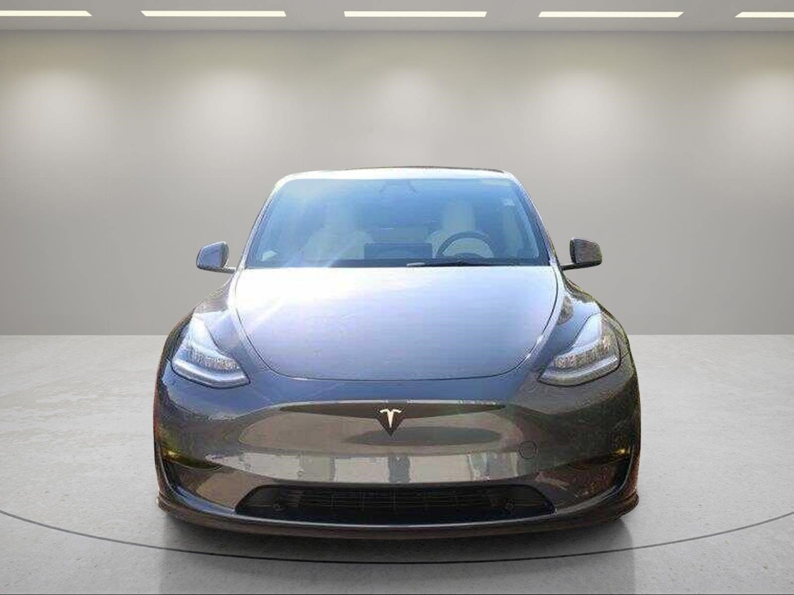 Used 2021  Tesla Long Range image 24