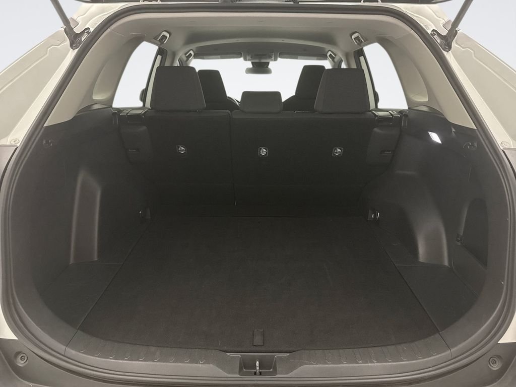 Used 2024 Ice Toyota LE image 18