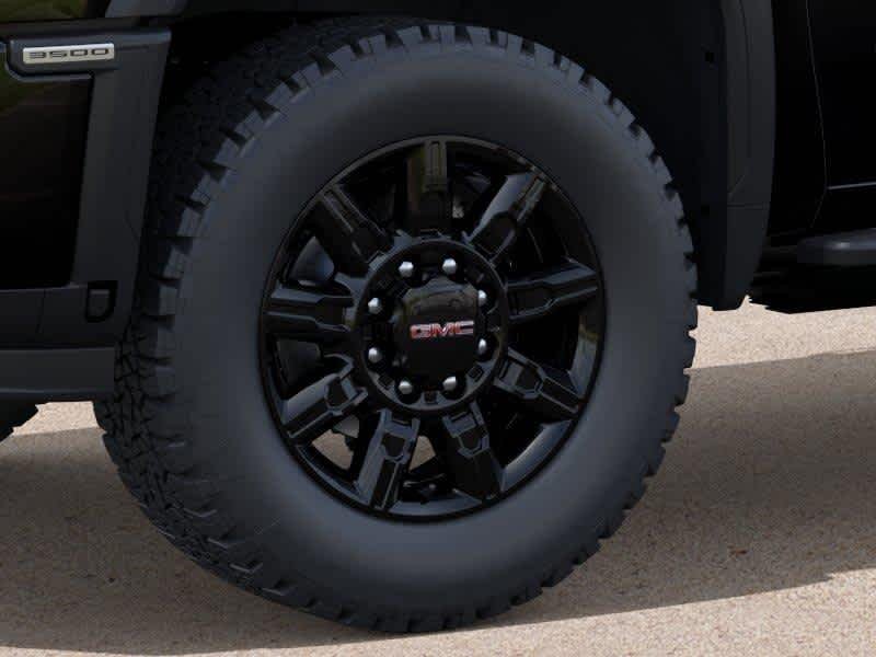 2026 GMC Sierra 3500HD AT4 - Photo 9