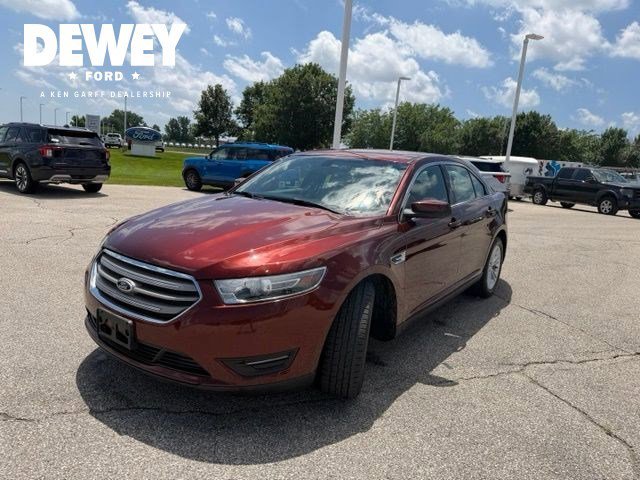 Used 2016 Maroon Ford SEL image 3