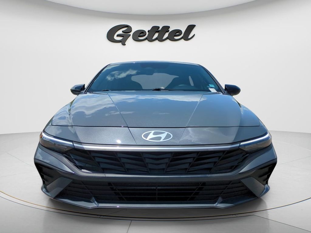 Certified Used 2026 Gray Hyundai SEL Sport image 2