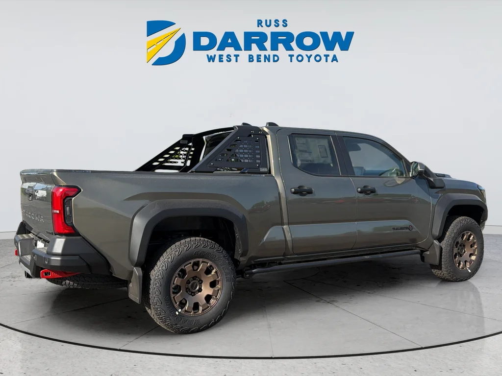 New 2026 Bronze Oxide Toyota Tacoma Trailhunter image 5
