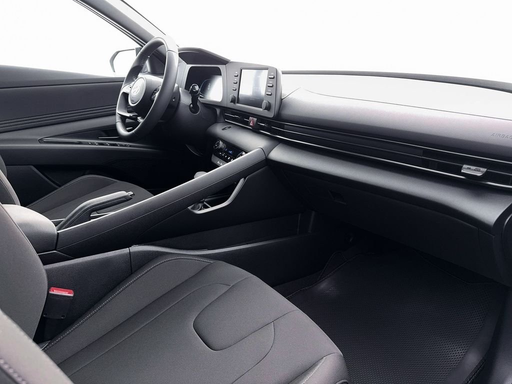 New 2026 Black Hyundai SEL Sport image 15