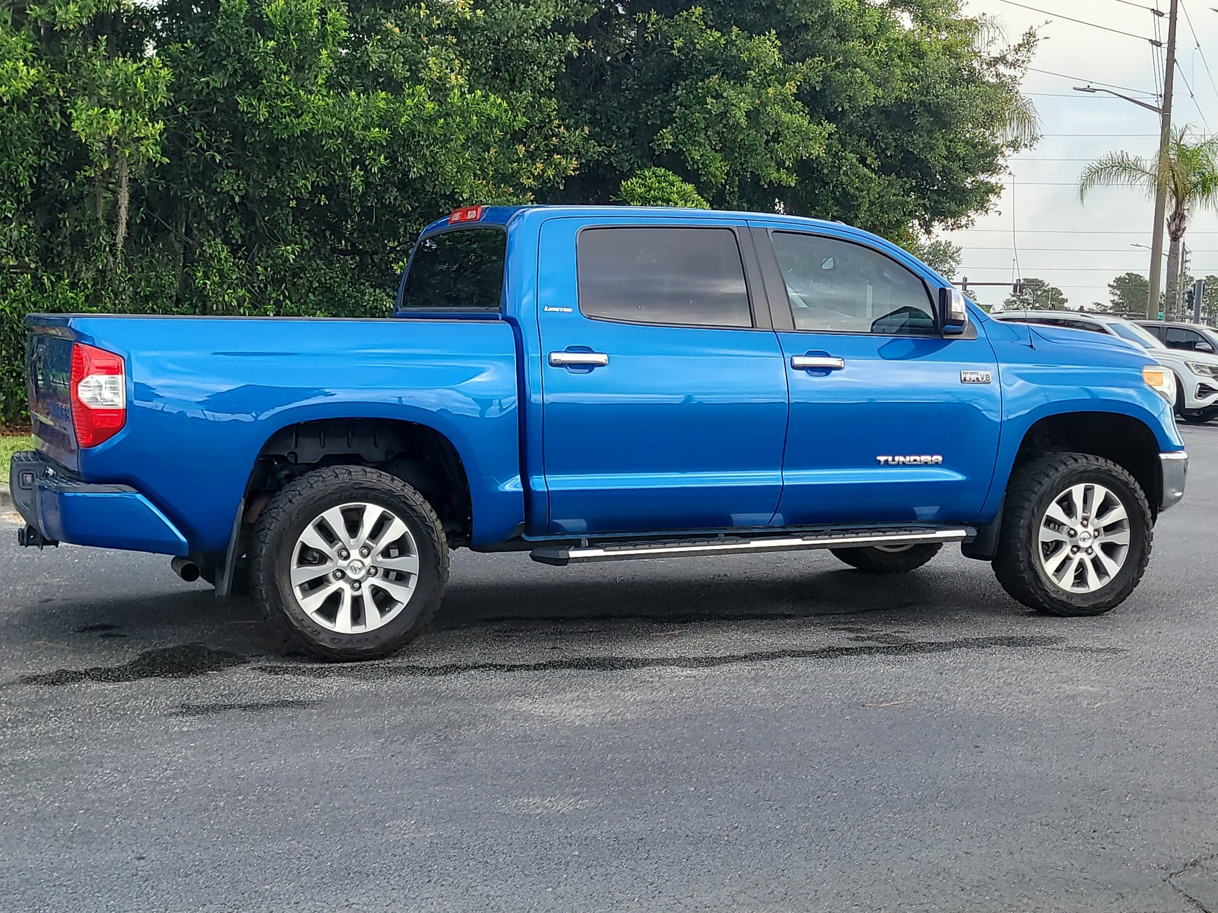 Used 2016 Blazing Blue Toyota LTD image 7