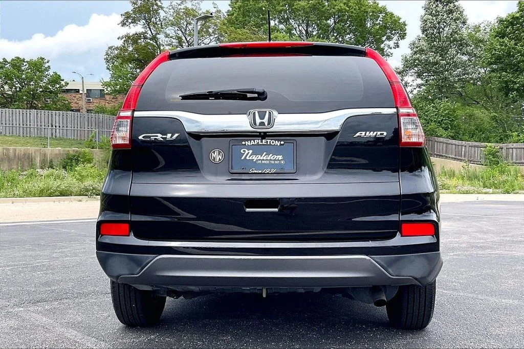 Used 2016  Honda LX image 4