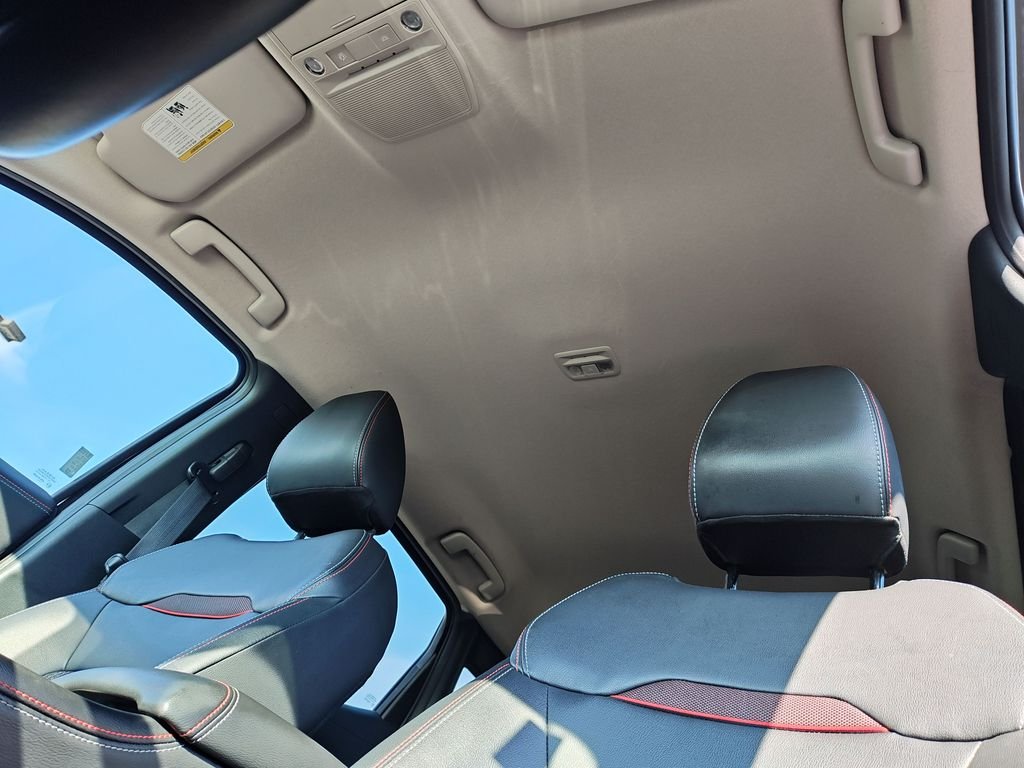 Used 2025 Black Nissan SR image 25