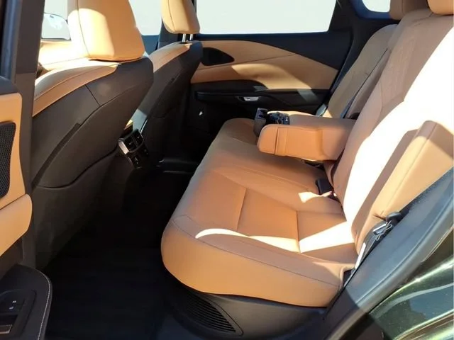 Used 2025 Green Lexus RX 350h image 21