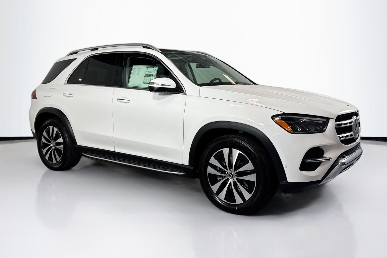 New 2026 Polar White Mercedes-Benz GLE 350 image 3