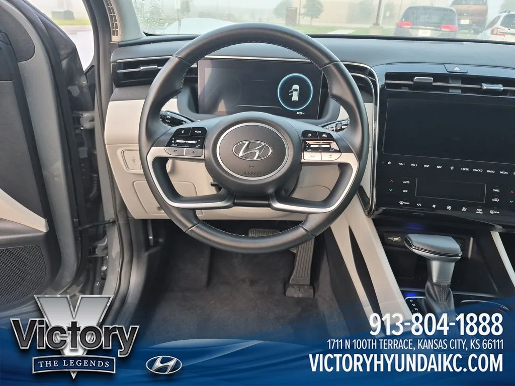 Used 2024 Gray Hyundai SEL image 13