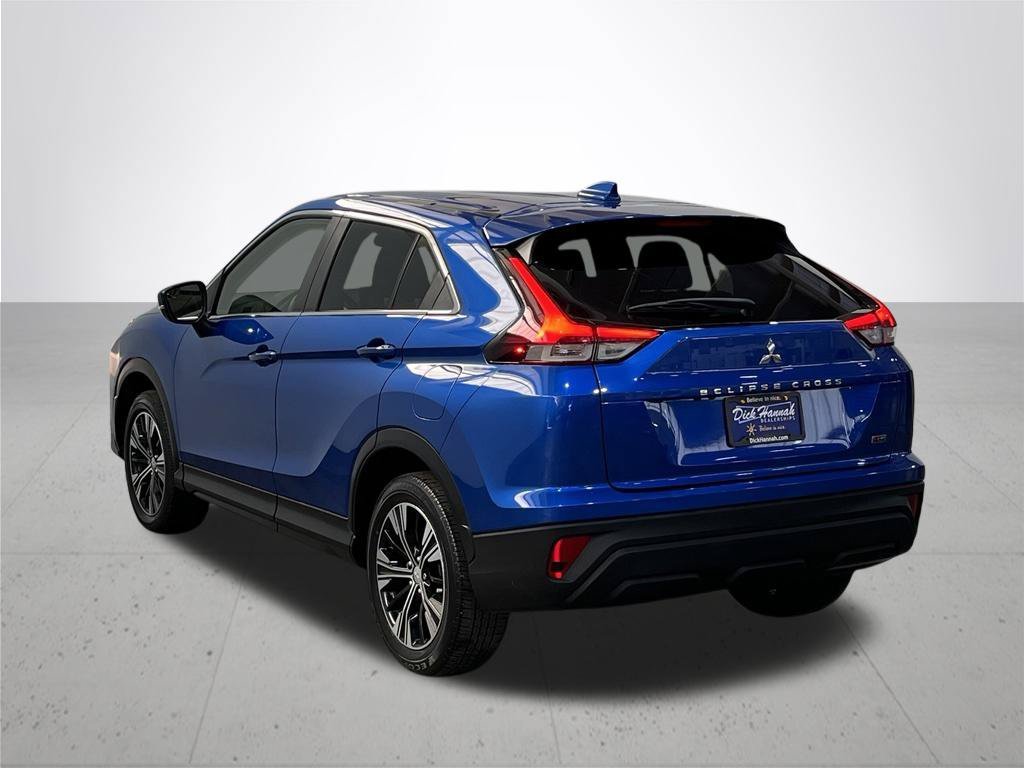 Used 2022 Octane Blue Metallic Mitsubishi ES image 14