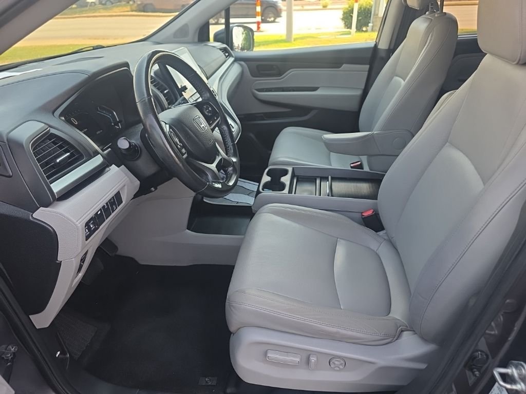 Used 2019  Honda EX-L image 10