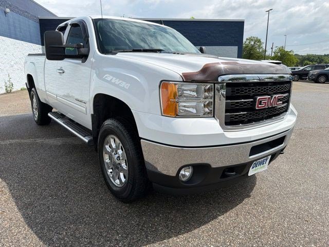 Used 2011 Summit White GMC SLT image 7