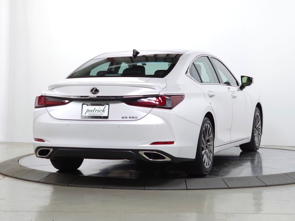 Used 2024 White Pearl Lexus 350 Ultra Luxury image 9