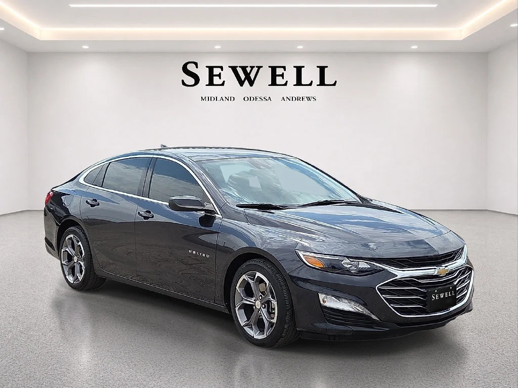 Used 2023 DARK ASH METALLIC Chevrolet LT image 9