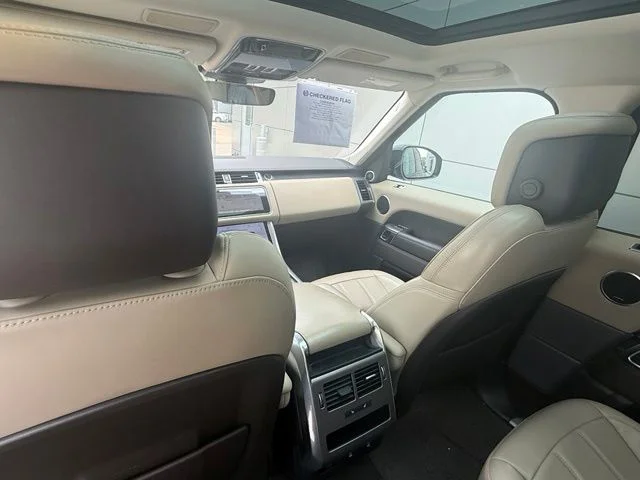 Used 2020 Black Land Rover HSE image 32