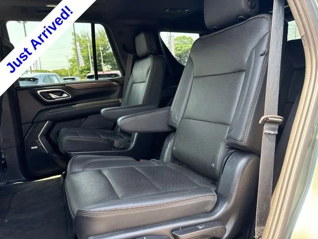 Used 2023 Green Chevrolet High Country image 11