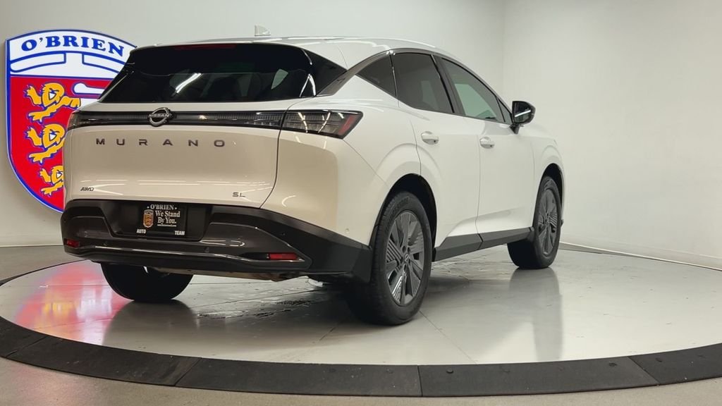 Used 2025 White Pearl Nissan SL image 5