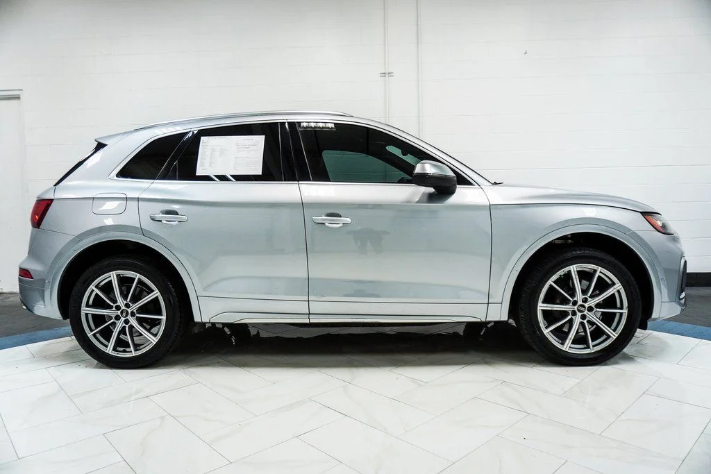 Used 2022 Silver Audi Prestige image 9