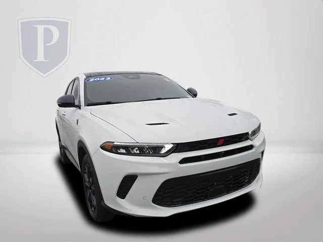 Used 2023  Dodge GT Plus image 13
