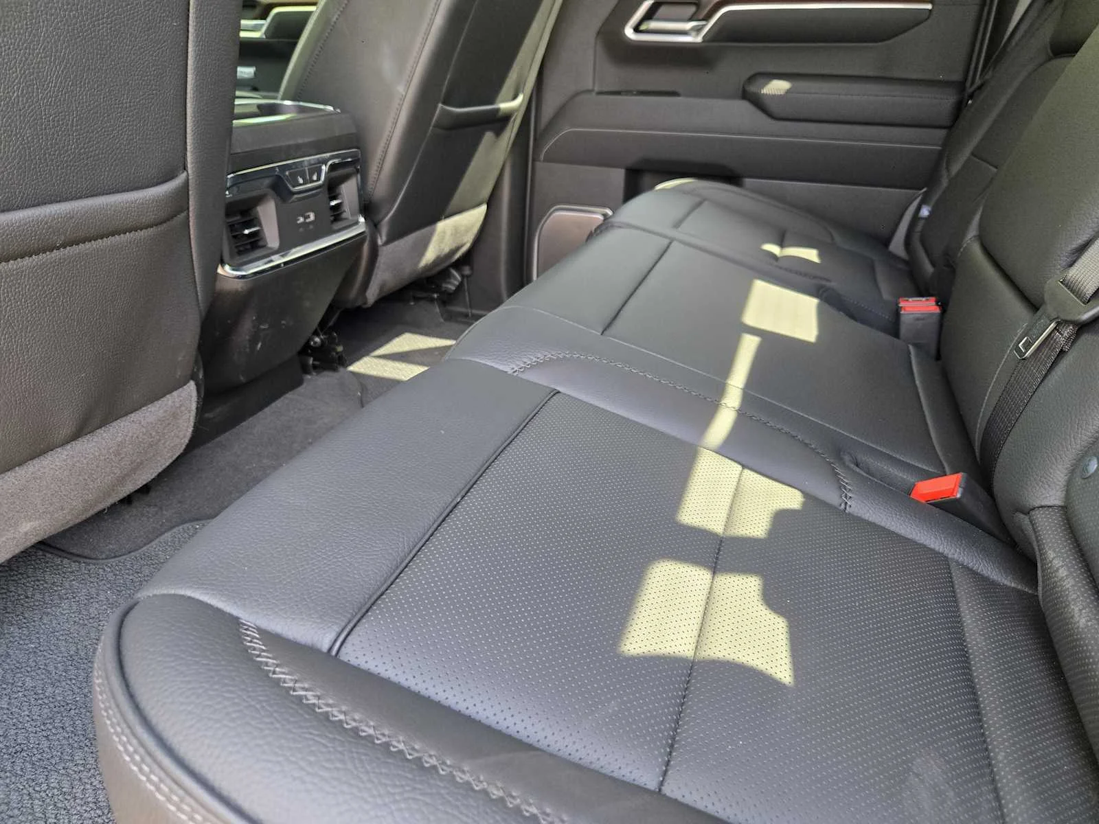2026 GMC Sierra 1500 Denali - Photo 19