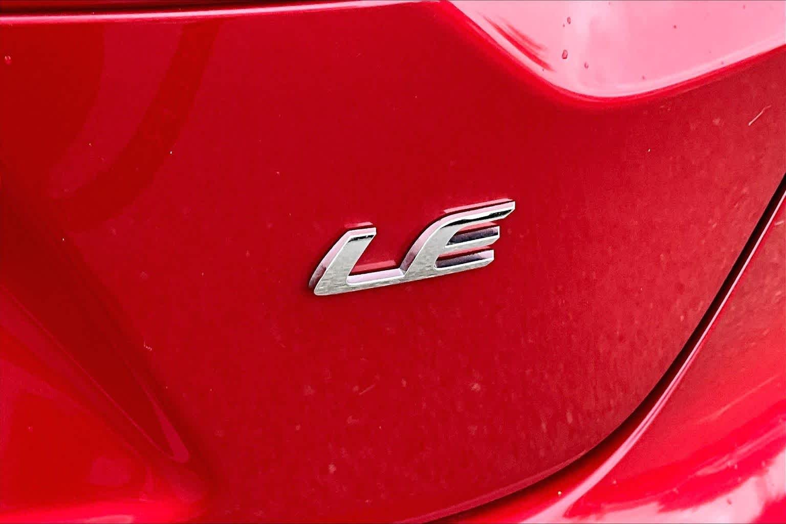 Used 2020 Barcelona Red Metallic Toyota LE image 9