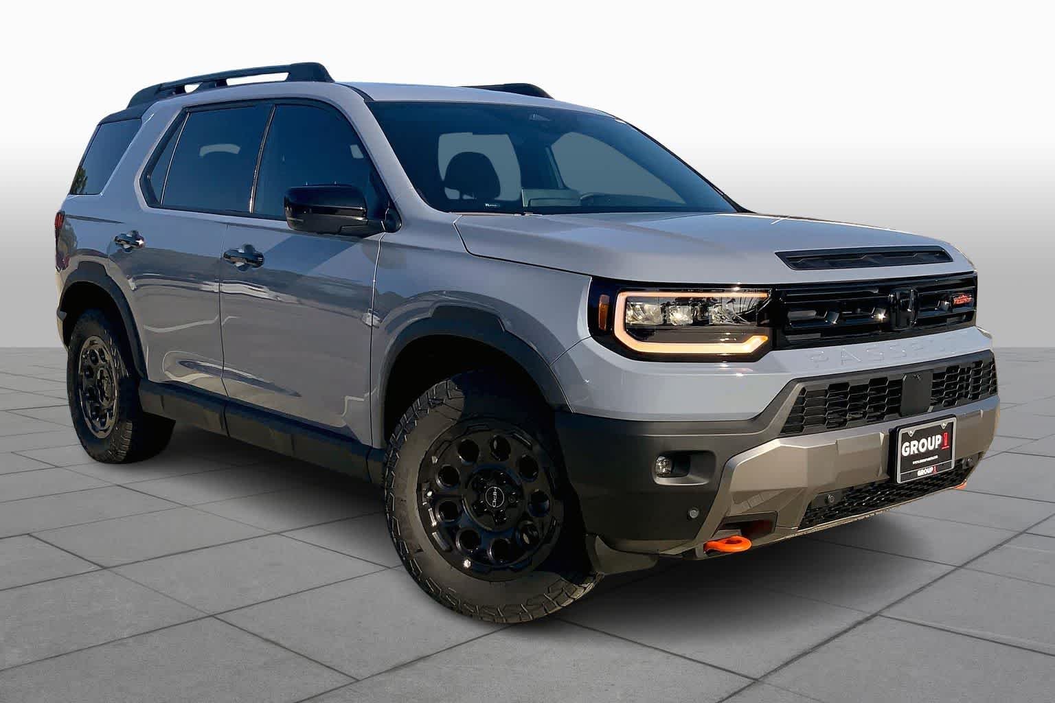 New 2026 Sonic Gray Pearl Honda TrailSport Blackout Elite image 2