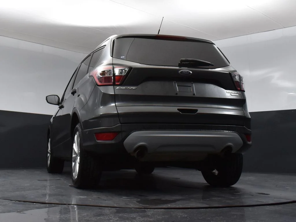 Used 2017 Gray Ford Titanium image 10